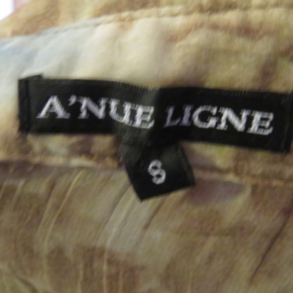 A'NUE LIGNE BROWN/CREAM/BLUE ANIMAL PRINT TOP SZ S - Picture 8 of 8